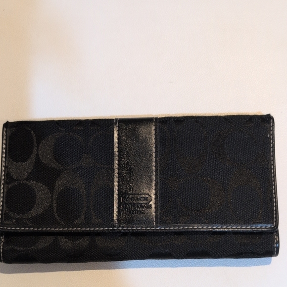Coach Black Leather Wallet - Picture 1 of 12